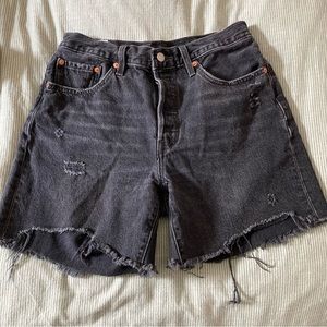 Levi’s 501 Mid-Thigh Shorts